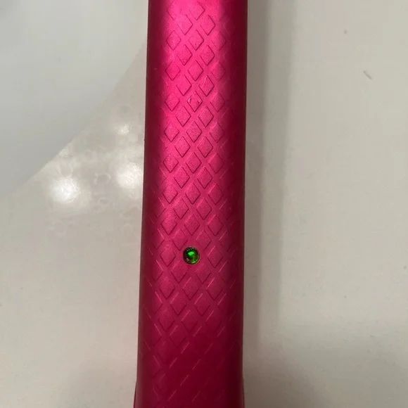 Nume Silhouette Hair Straightener